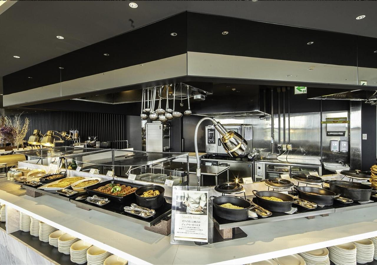 Hotel Emisia Sapporo Luaran gambar The buffet at the restaurant